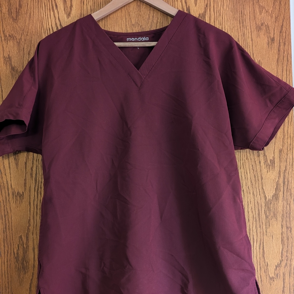 Mandala Burgundy Scrub Set